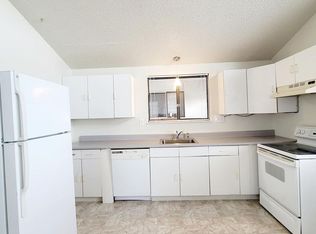677 E Clarion Dr UNIT A-D, Pueblo, CO 81007