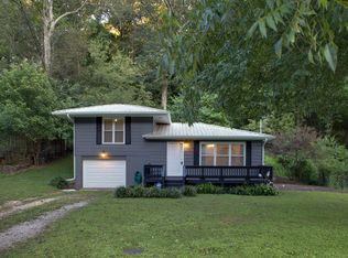 510 Lullwater Rd, Chattanooga, TN 37405