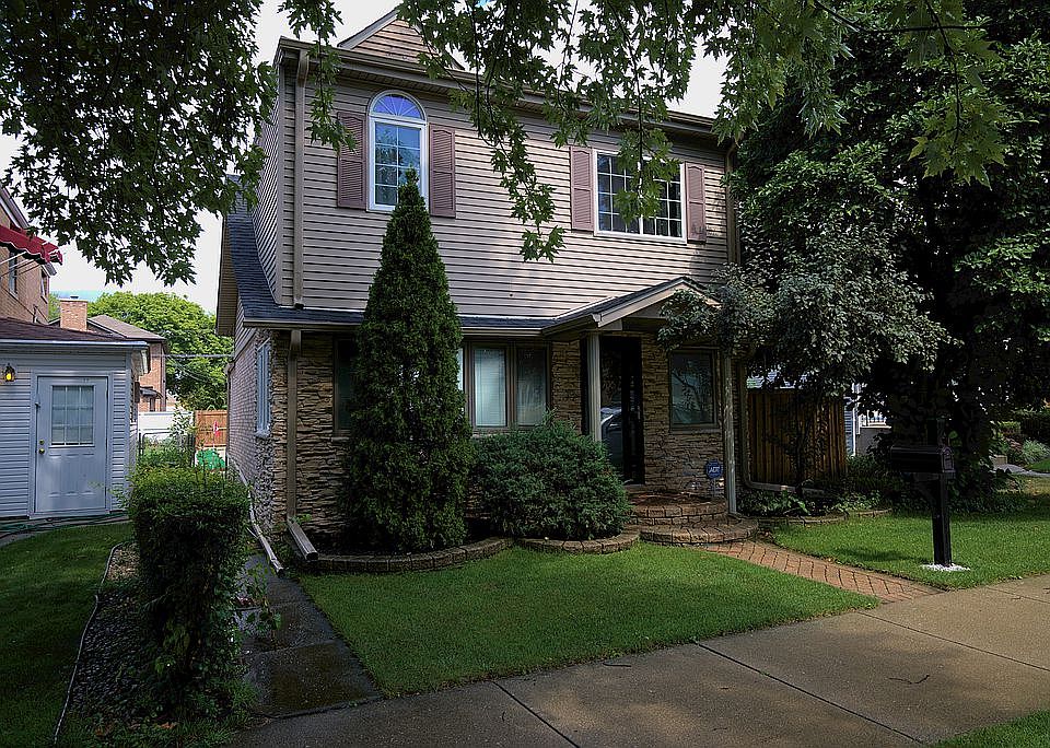 1st image of 7706 W Summerdale Ave