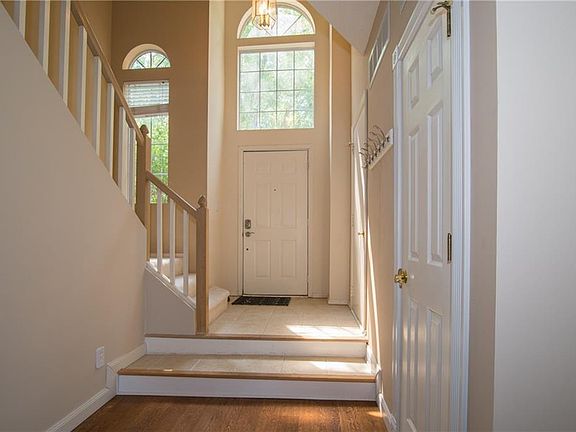 3rd image of 3166 Oceanline Dr