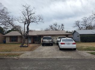 7518 Pipers Glade St, San Antonio, TX 78251