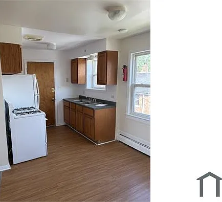 1 bed, $1,000 — Photo 4