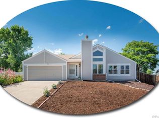 712 S Granby Cir, Aurora, CO 80012