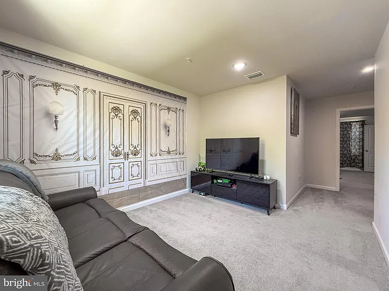 91 Goldspire Dr — Photo 24