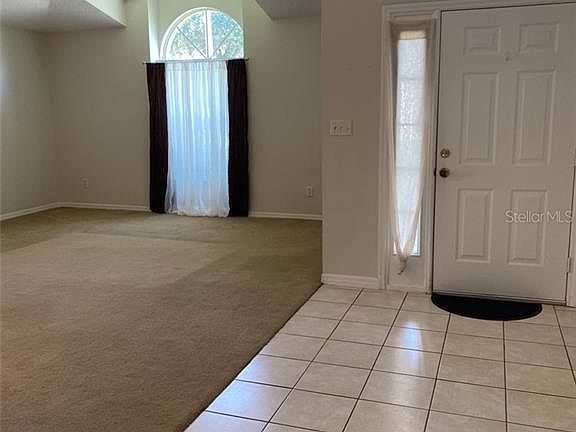 3rd image of 7854 Country Run Pkwy