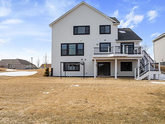 2nd image of 5366 Pine Island Rd