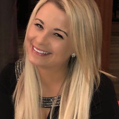 Photo for listing agent Brooke Fields-Christenburg