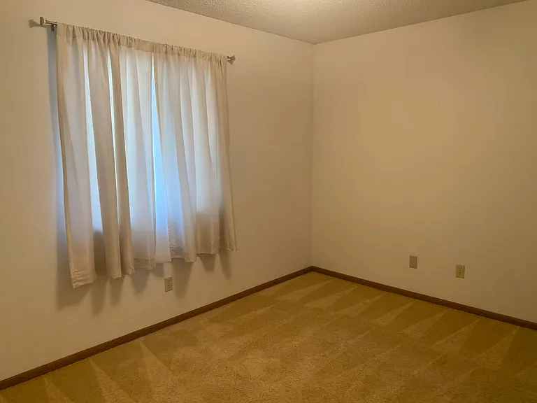 939 Boston Way — Photo 9