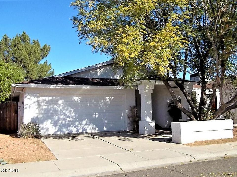 1st image of 510 W Fellars Dr