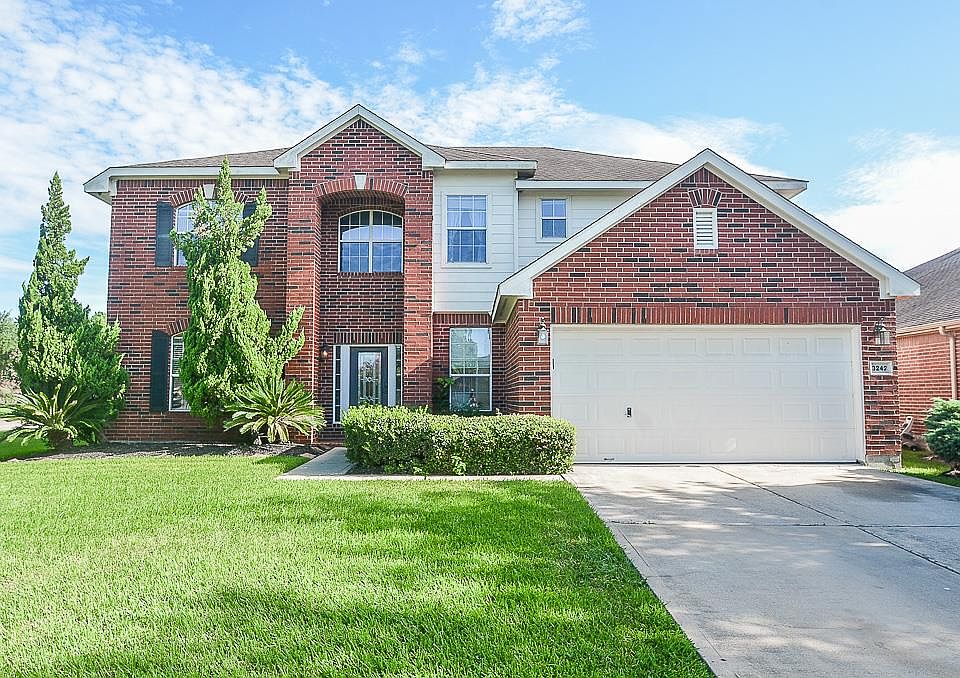 1st image of 3242 Cumberland Ct