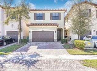 4610 NW 58th St, Tamarac, FL 33319