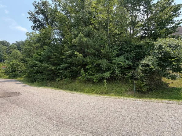 0 Graff Ln #103, Charleston, WV 25304