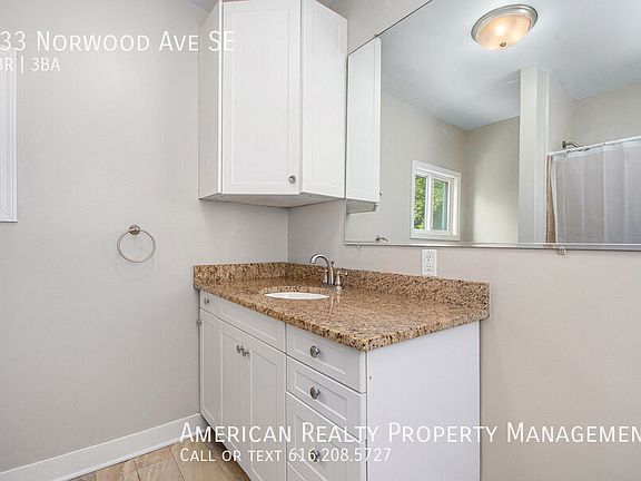 5th image of 533 Norwood Ave SE