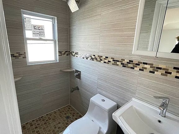 5th image of 125 Norwood Ave #Tom
