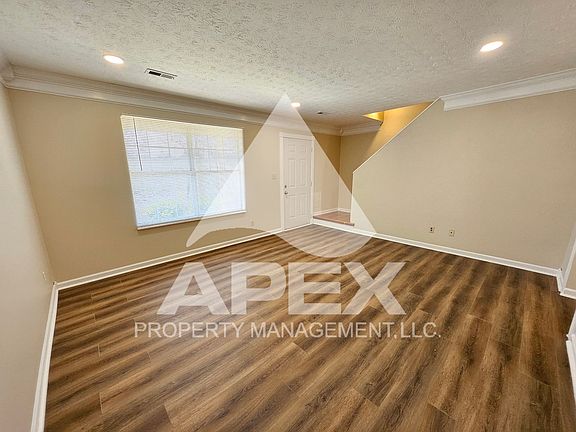 4th image of 7958 Andersonville Pike