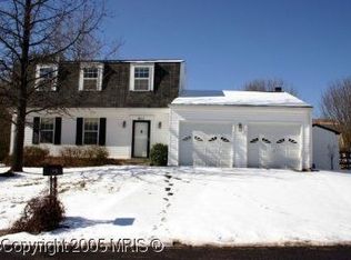 8817 Cochrane Ct, Gaithersburg, MD 20879