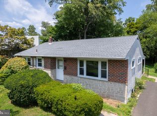 54 Home Rd, Hatboro, PA 19040