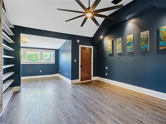 4th image of 4021 Elba St