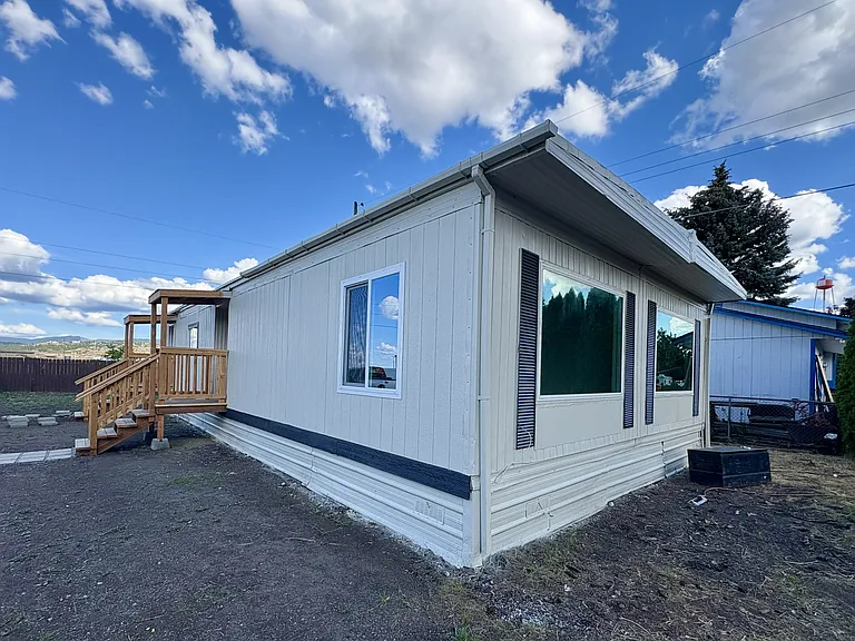 402 N Hodges Rd — Photo 9