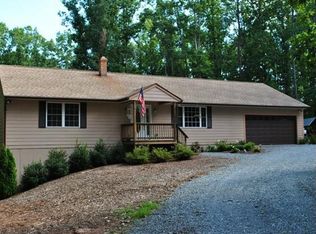 369 Staunton River Farm Rd, Altavista, VA 24517