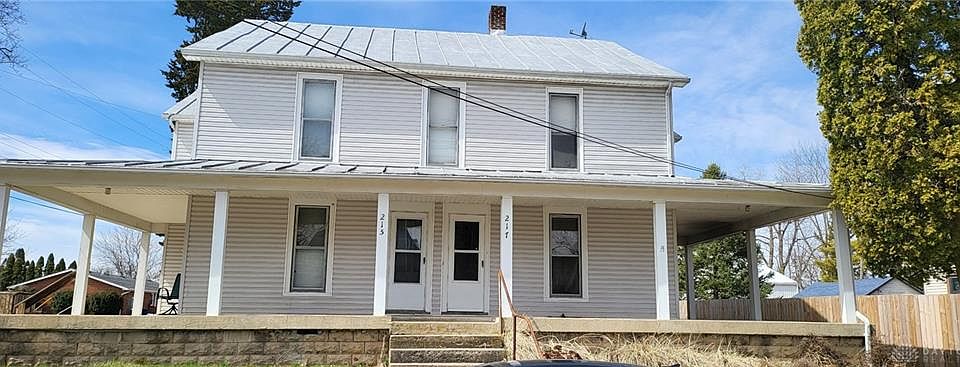 1st image of 215 Ackton St