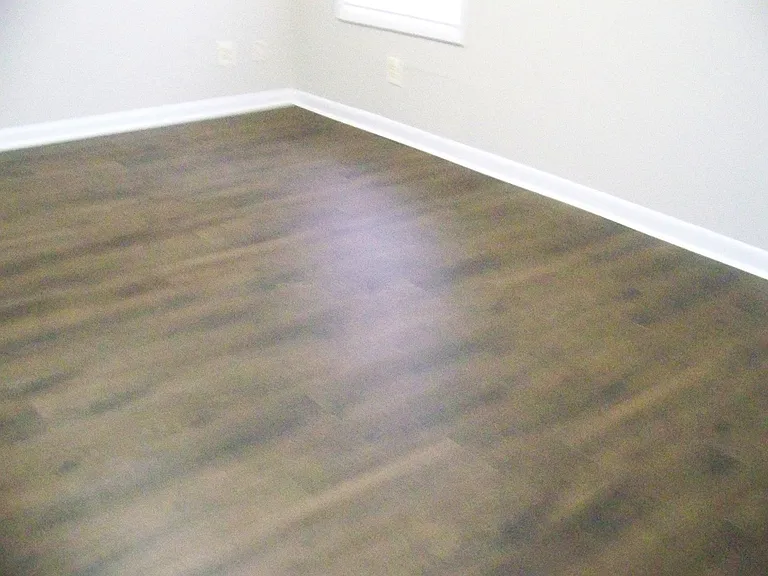 663-2 Bartons Landing Pl — Photo 10