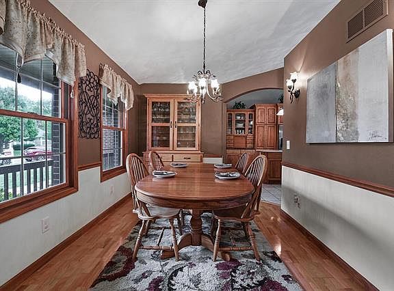5th image of 1408 Ogles Creek Ct