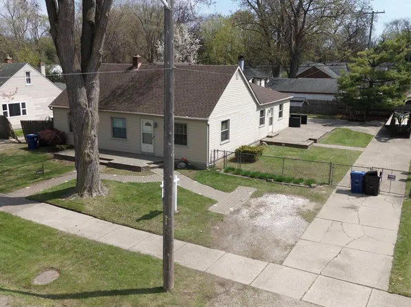 19304 Seminole, Redford, MI 48240