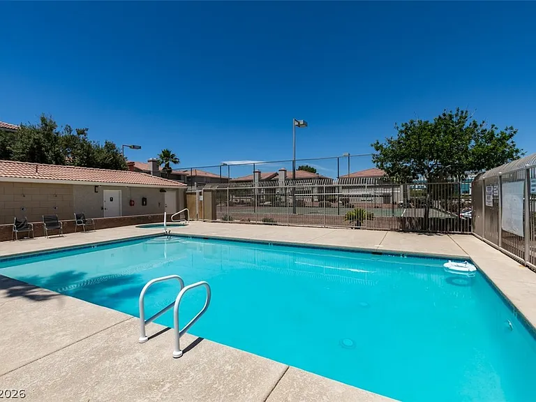 7300 Pirates Cove Rd #1024 — Photo 38