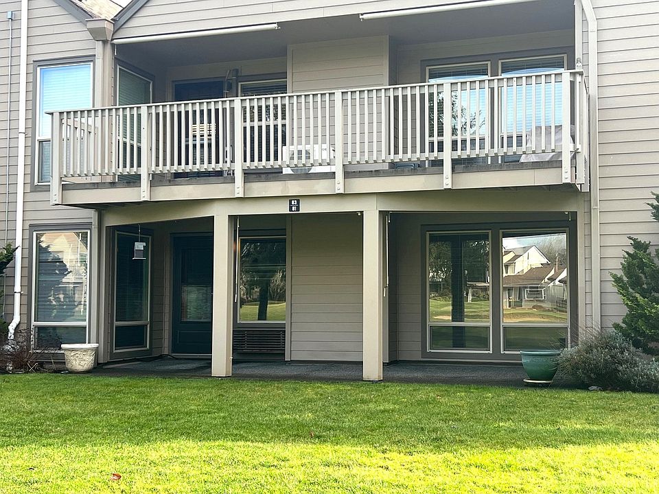 1st image of 2316 SE Baypoint Dr Unit 81