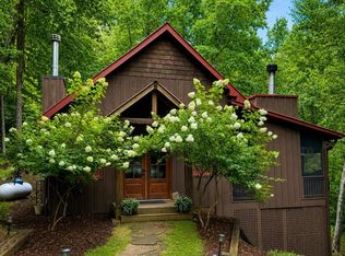 766 Laurel Ridge Dr, Blue Ridge, GA 30513