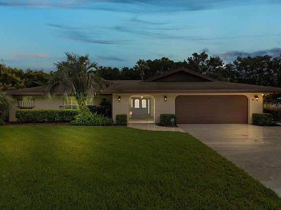 2nd image of 1101 Pinar Dr