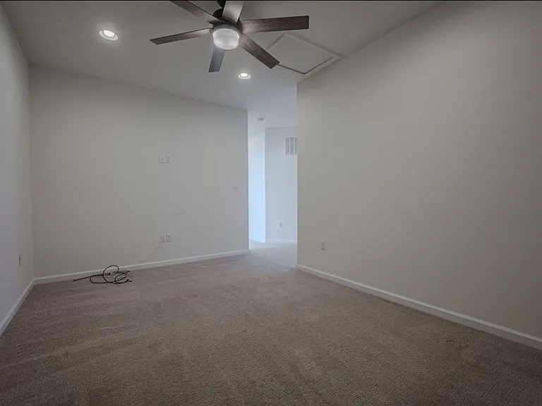 1607 Crane Ln — Photo 19