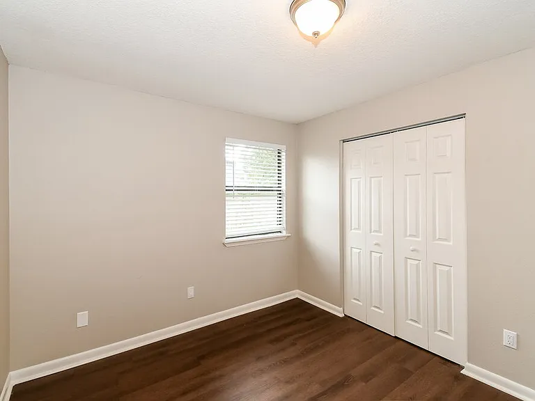 10335 Arrow Forest Ct — Photo 14