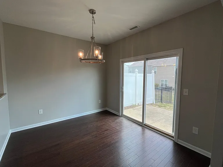 8206 Yaxley Hall Dr — Photo 11