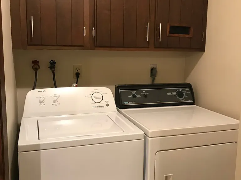 408 Holly Ln — Photo 21