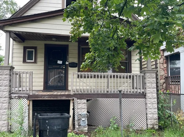 7040 S Wolcott Ave, Chicago, IL 60636