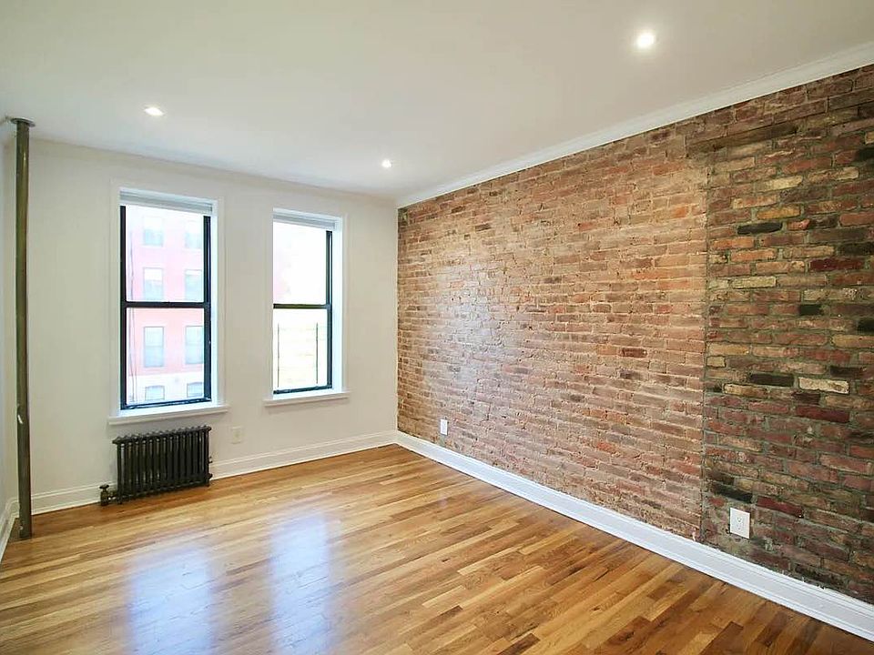 1st image of 118 Quincy St APT C1