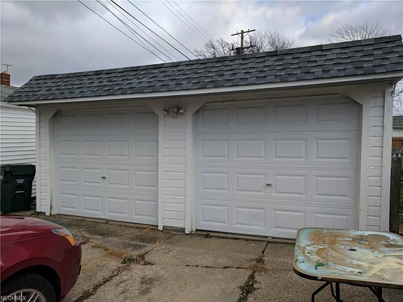 3rd image of 5914 Virginia Ave