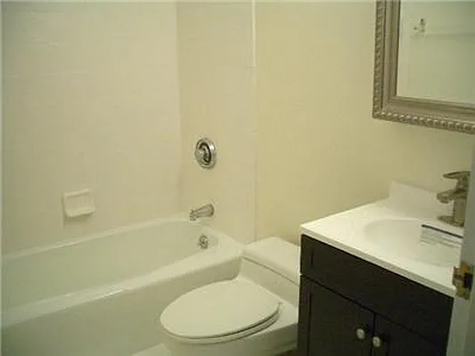 Rented by Furumoto Realty of New York City Inc | media 32