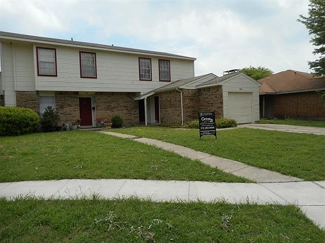 1st image of 718 Royal Crest Dr