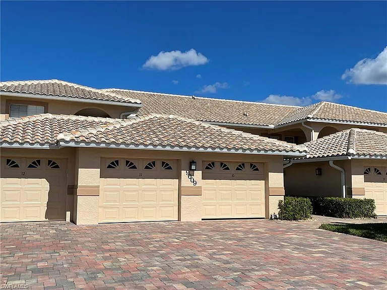 9009 Michael Cir #1-110 — Photo 2