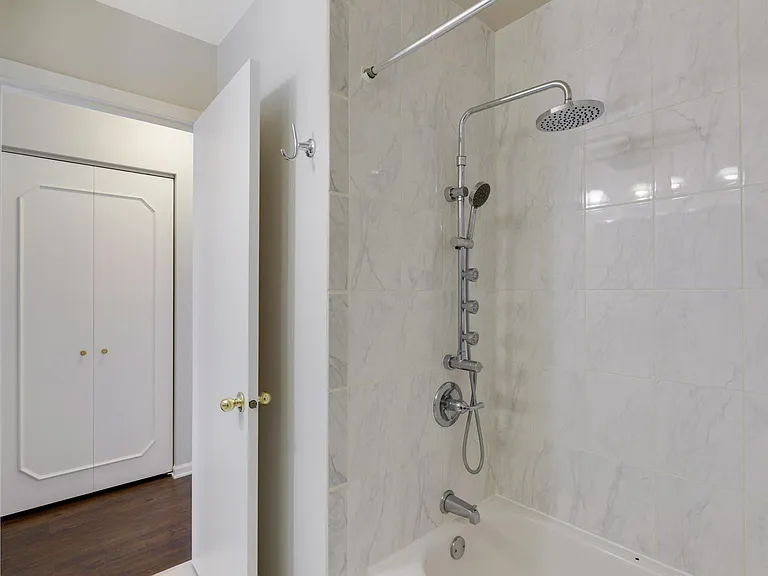 2705 Terraceview Ct — Photo 13
