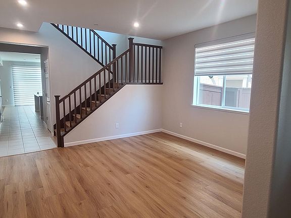 3rd image of 4705 Conelly Cir