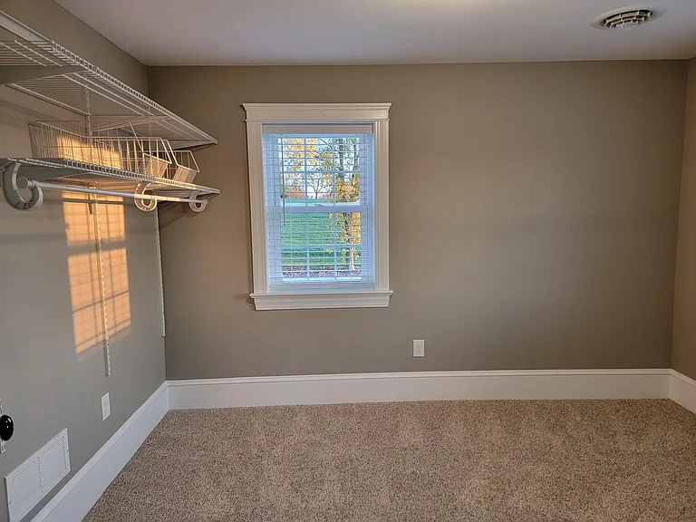 3945 Conrad Weiser Pkwy — Photo 20