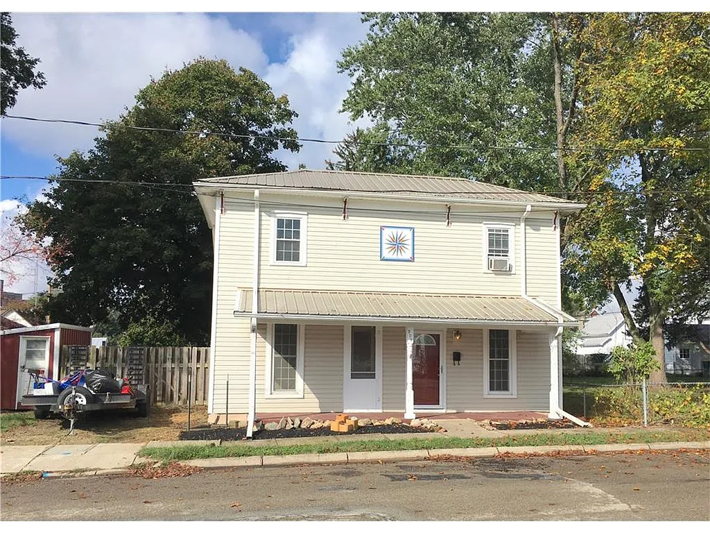 209 S Henry St photo 1
