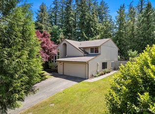 7792 Holly Park Ct NW, Bremerton, WA