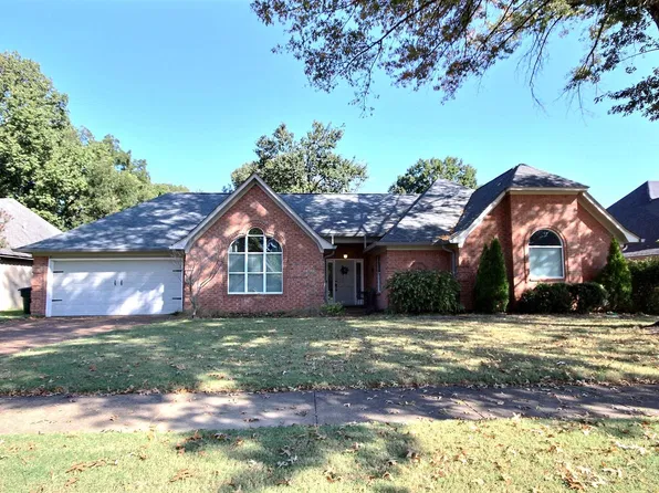 300 Wildfox Dr, Collierville, TN 38017
