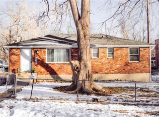900 Pottawatomie St, Leavenworth, KS 66048