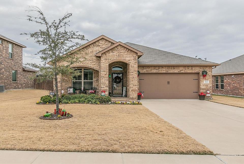 1st image of 1824 Creekwood Dr